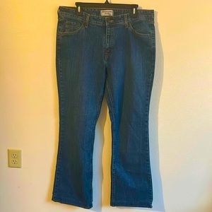 Levi Strauss Women's Signature Cotton Stretch Low Rise Bootcut Jeans... SIZE: 16